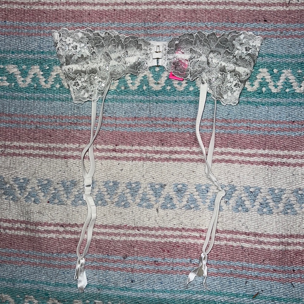 La Senza white and silver garter belt